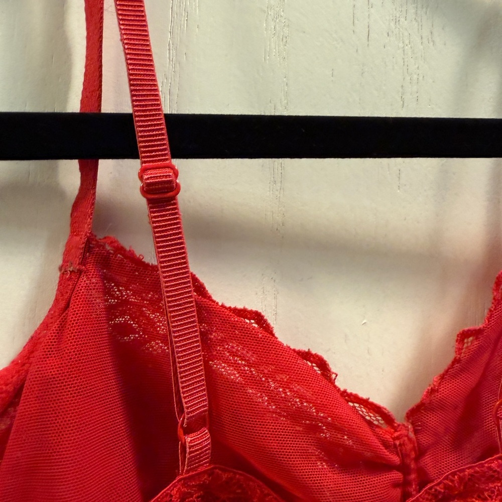 Bralette - Picture 7 of 7